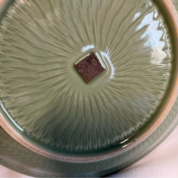 YUE DYNASTY flower design dish. Vintage - Picture 6 of 8